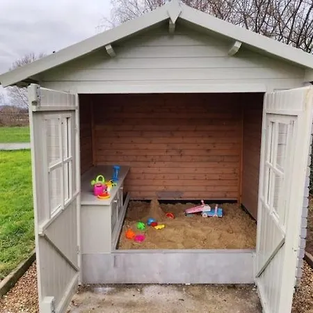 Feriehus Sluizen Aan De Jeker